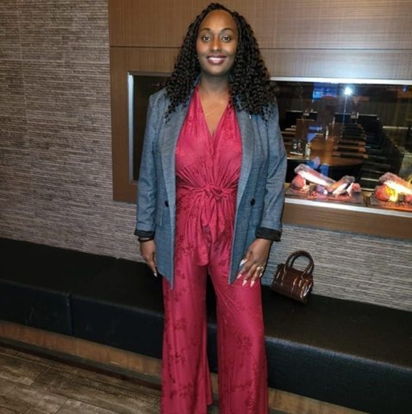 Meet your Posher, Miya - Picture 1 of 1